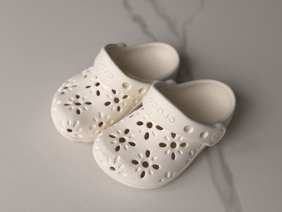 Дитячі крокси-сабо для дівчинки Classic Floral Cut Out Clog 23-24 (C7)