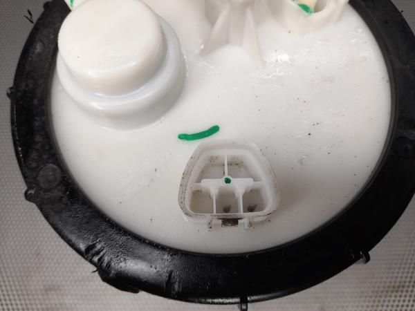 Boia combustível TOYOTA Avensis Wagon (_T25_)