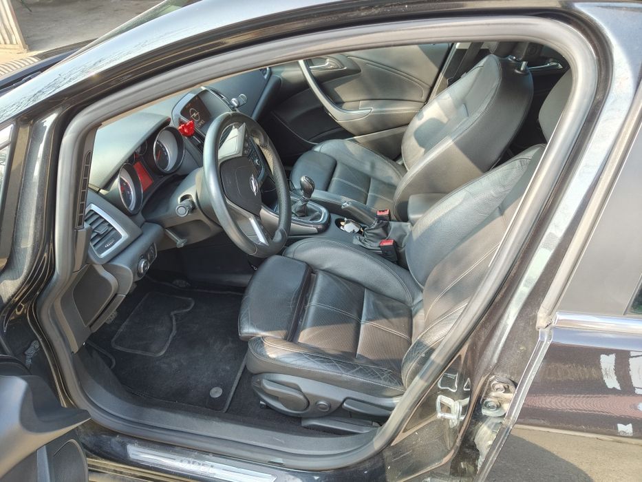 Opel astra j 1.7 Cosmo