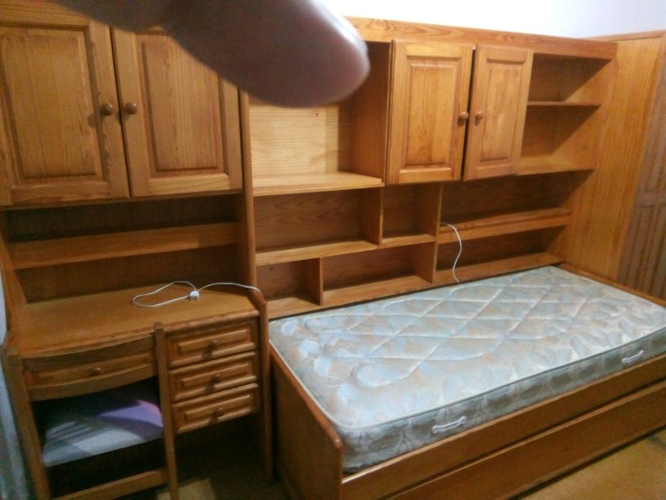 Vendo mobília de sala completa e de quarto tudo em óptimo estado