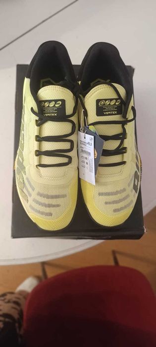 Ténis Bullpadel VERTEX VIBRAM 241