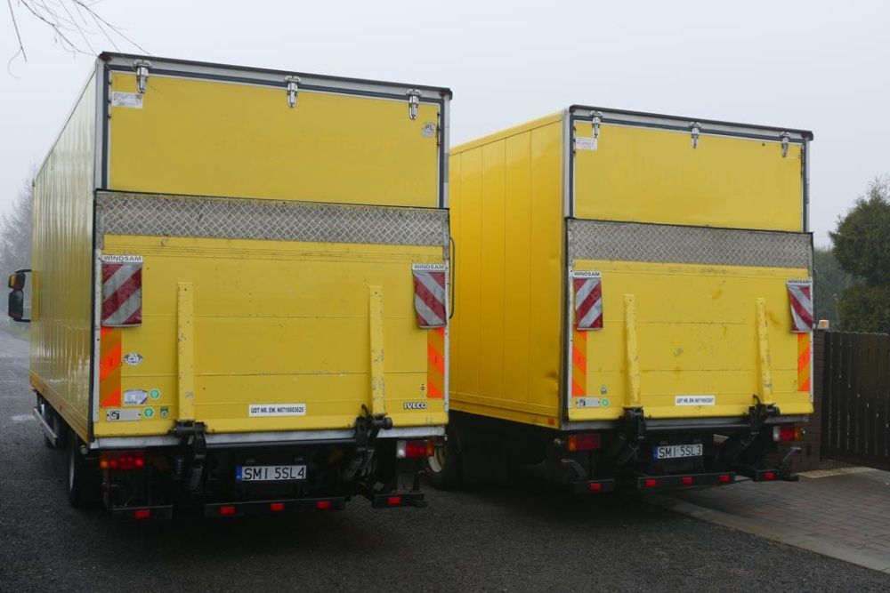 Transport ciężarowy,ciężarówka z windą,winda,ton,solówki,ciężki,drogow