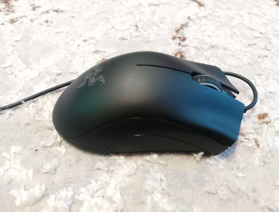 Игровая компьютерная мышь Razer Deathadder Essential