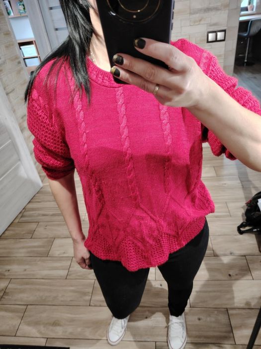 Piękny sweter czerwony L/XL