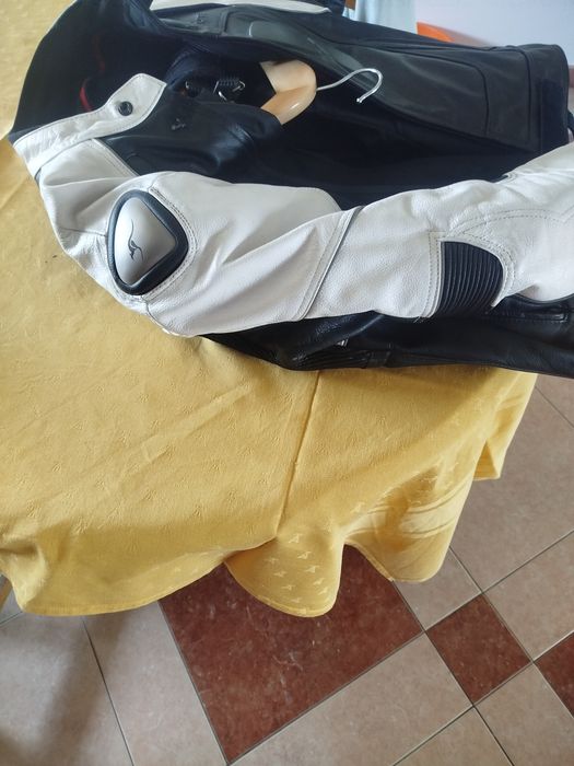 Casaco motard com proteção