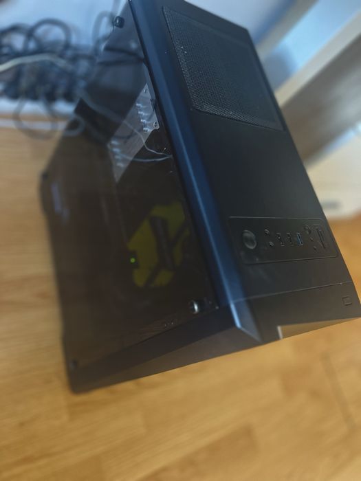 Komputer i7-8700 / GTX 1070 / 16GB / SSD i HDD / NVMe +  iiyama + RGB