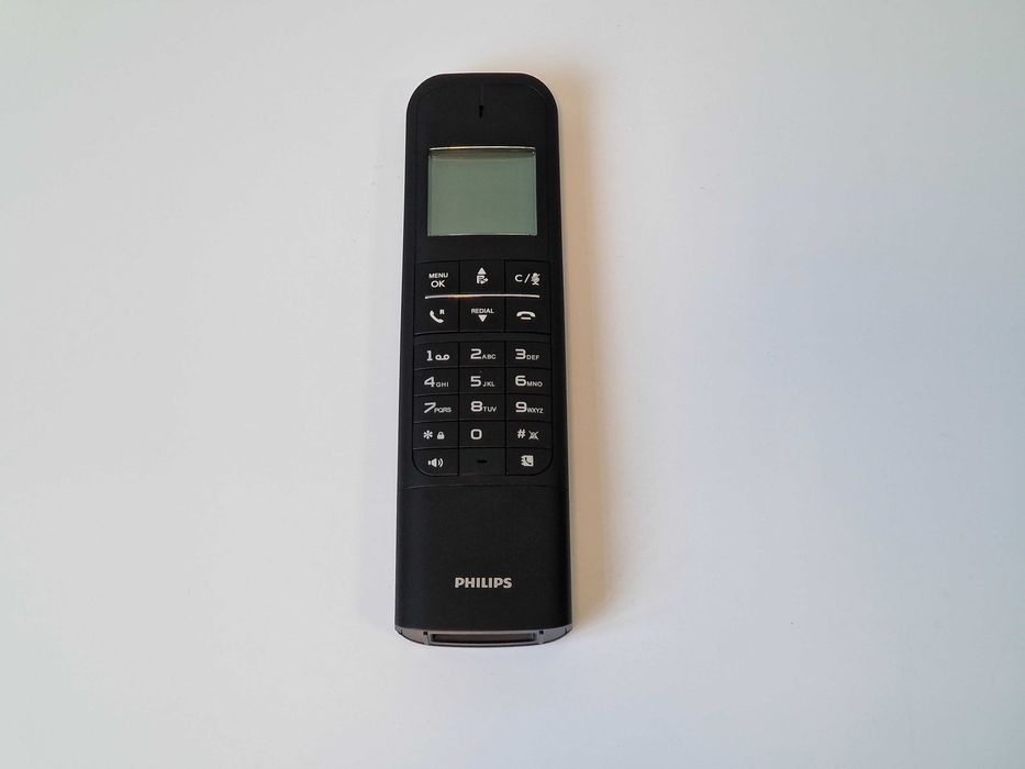 Stacjonarny telefon bezprzewodowy Philips M4701B