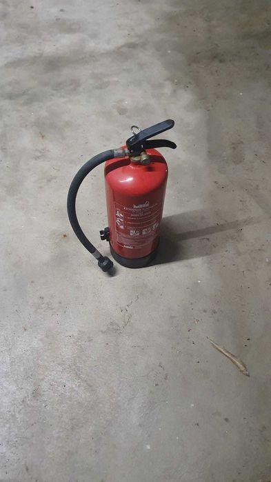 Extintor  ABF 6L