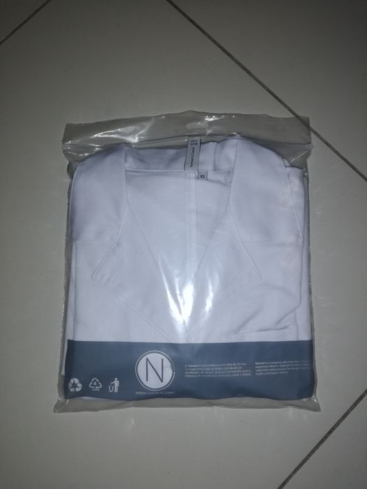 Bata de médica/enfermeira - nova