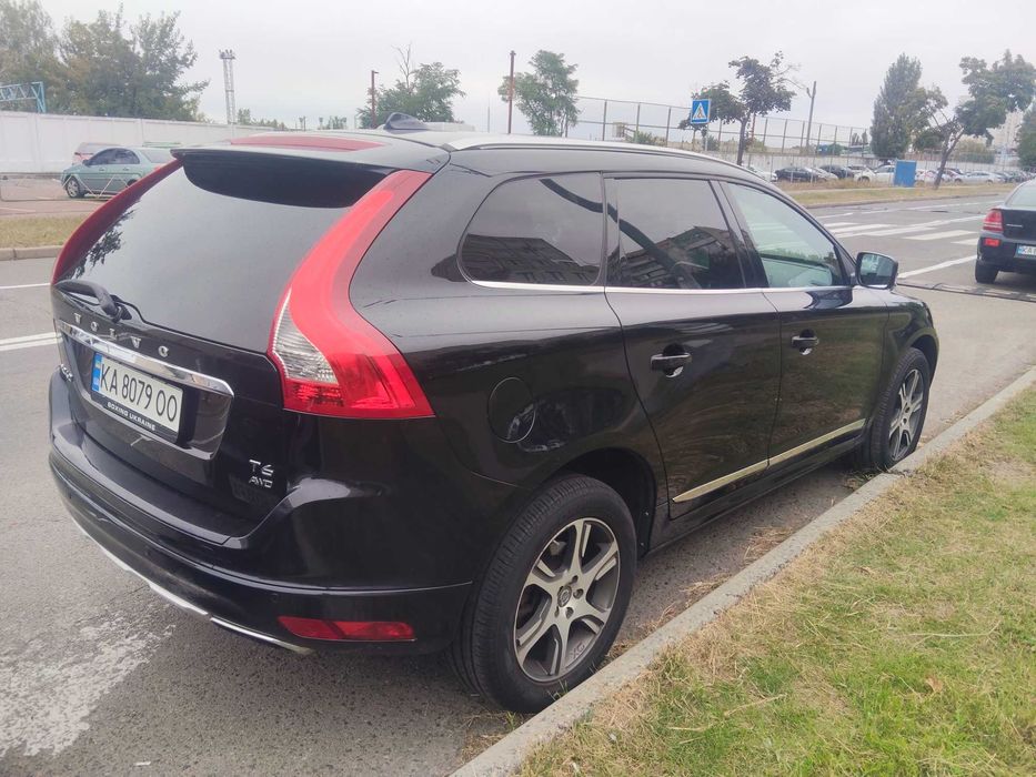 Продам Volvo XC60 3l 2013 р.