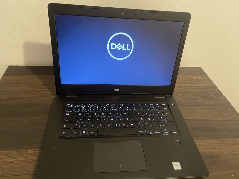 Notebook DELL preto