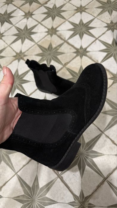 Червевики челсі замшеві estro