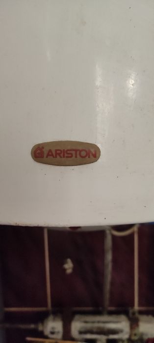 Бойлер 100л Ariston