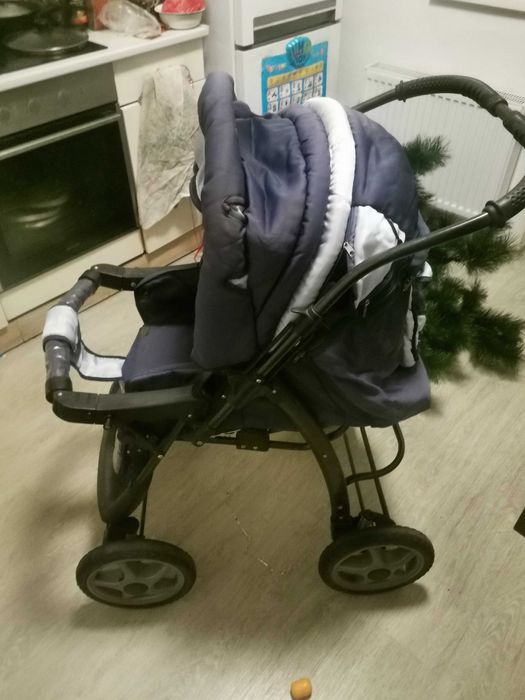 Детская коляска очень качественная польская
