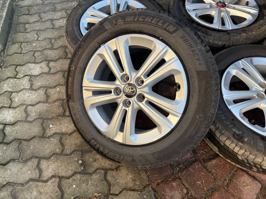 Koła 16" 5x108 Toyota ProAce City Citreon Berlingo z oponami 2022 r