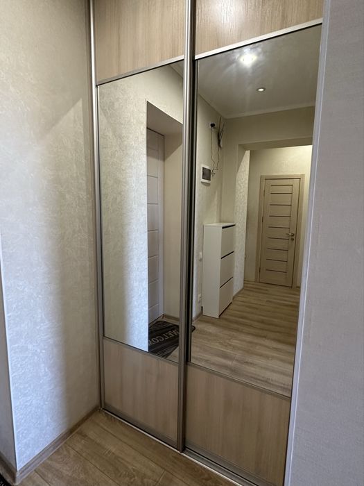 Продается 2 комнатная квартира. Центр. Славянск.