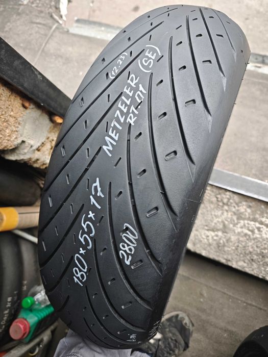 Мото шина резина спорт 180/55 R17 задняя с Германии