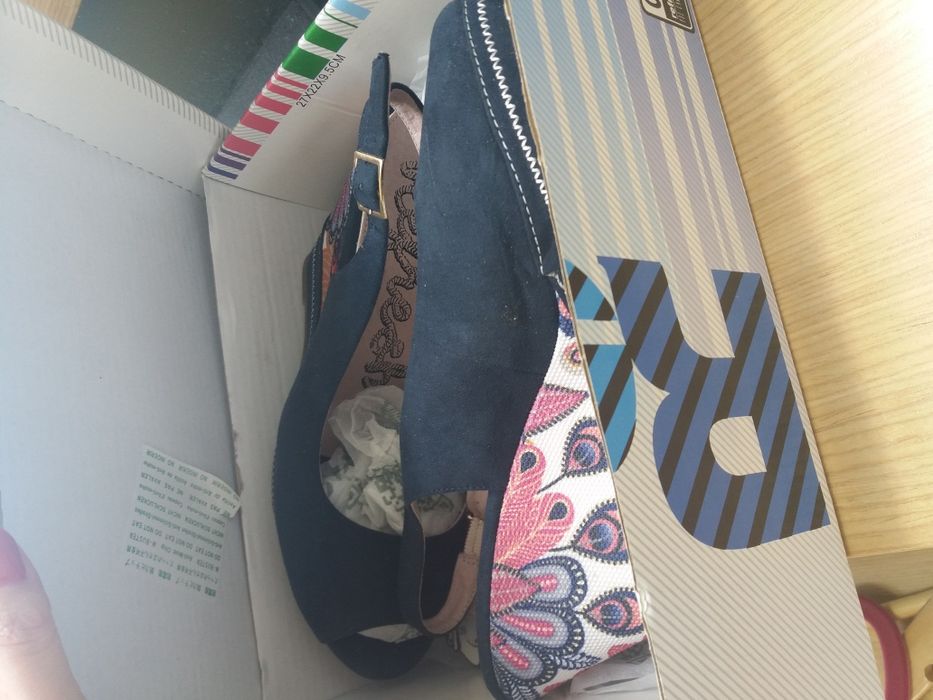 Sandálias refresh NOVAS