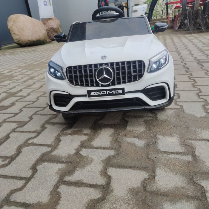 Samochodzik elektryczny  mercedes