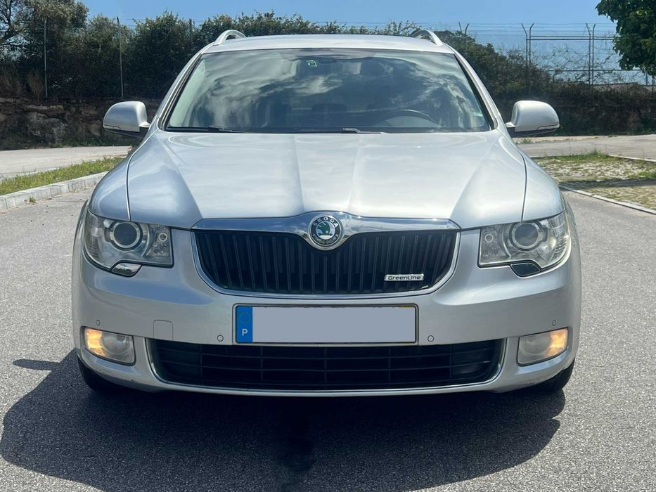 Skoda Superb 1.6 TDI Elegance Nacional