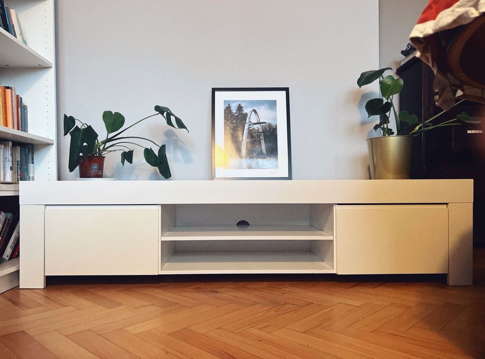 > PRZECENIONA Szafka RTV biała 190 cm z salonu Euforma Puławska