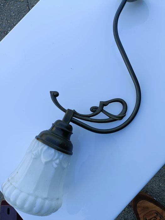 Lampa sufitowa typu retro