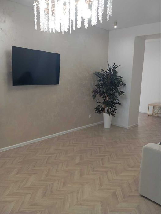 (5) Продаж 2к квартири на Академічному 8916