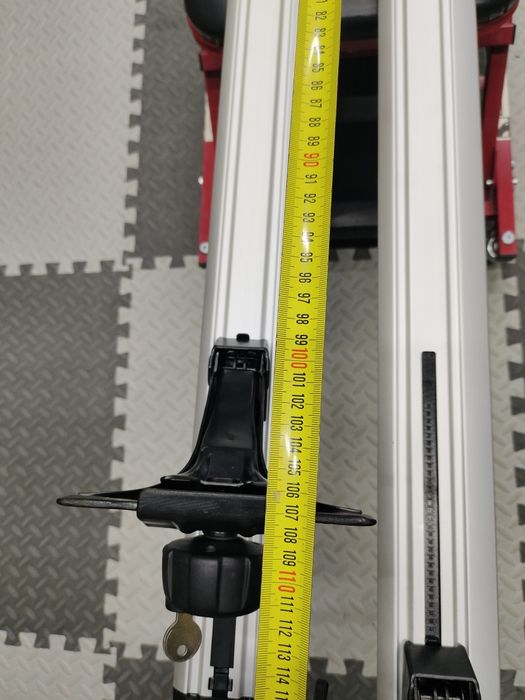 Поперечини на водостоки  Thule Suzuki Jimny з 2018 Thule 7114 -9512 Nissan Patrol Mercedes G-class Mitsubishi Pagero Ваз