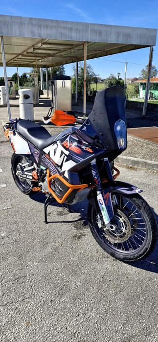 KTM Adventure 990
