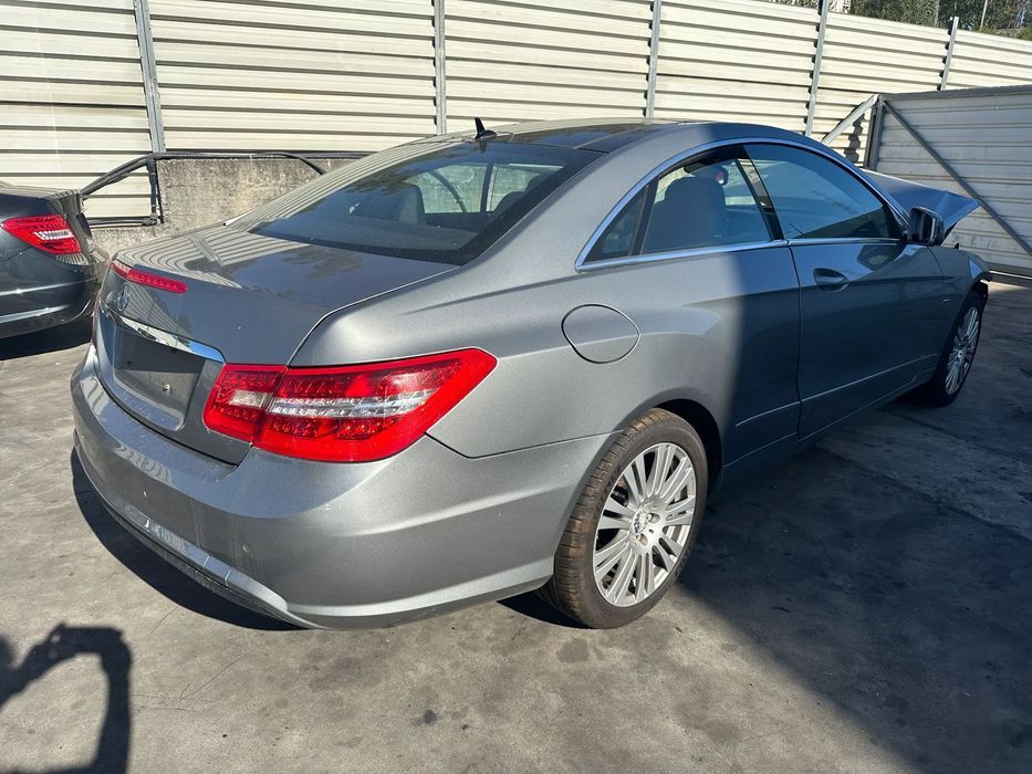 MERCEDES E 220 COUPÊ (C207) 170 CV DE 2011 PARA PEÇAS