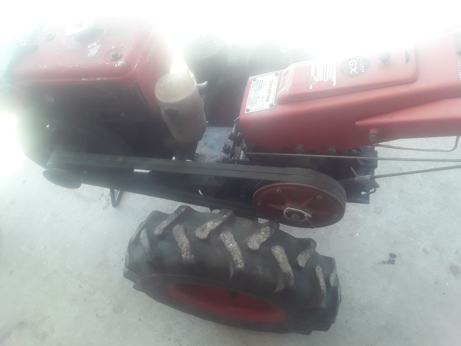 Продам мотоблок 8 к\с