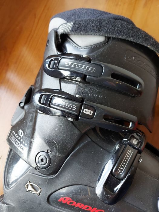 Botas de Ski da Nordica - Tam° 8,5 / 300 cm.