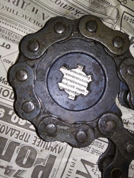 Продам запчасти к мотороллеру Муравей. Цена за все. Можно отдельно.