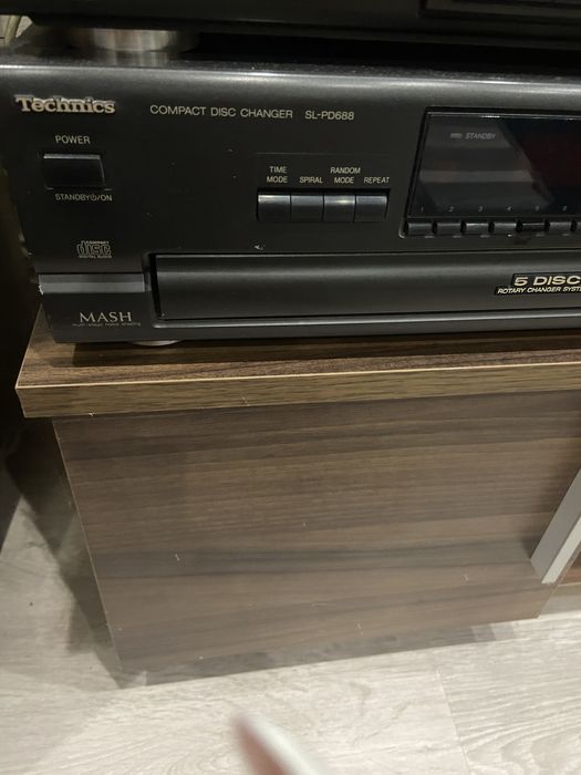 Technics zmieniarka cd +korektor