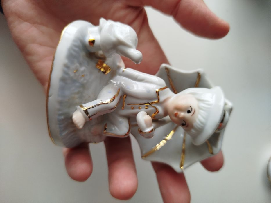 Boneco de porcelana