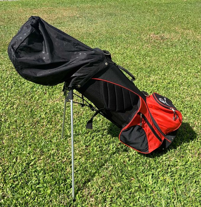 Saco de Golfe com 6 Tacos, Bolas, Tees e Luva [Como Novo]