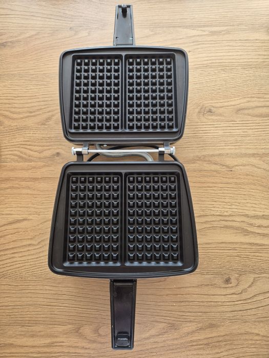 Gofrownica dezal 1300 W