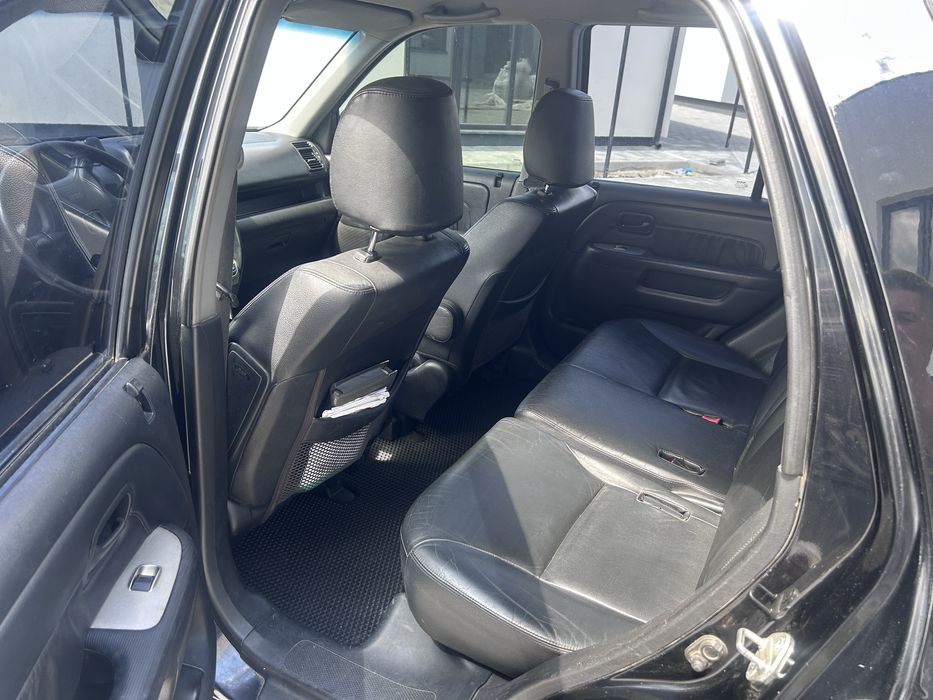 Продаю Honda CR-V 2.0 бензин 2002 року