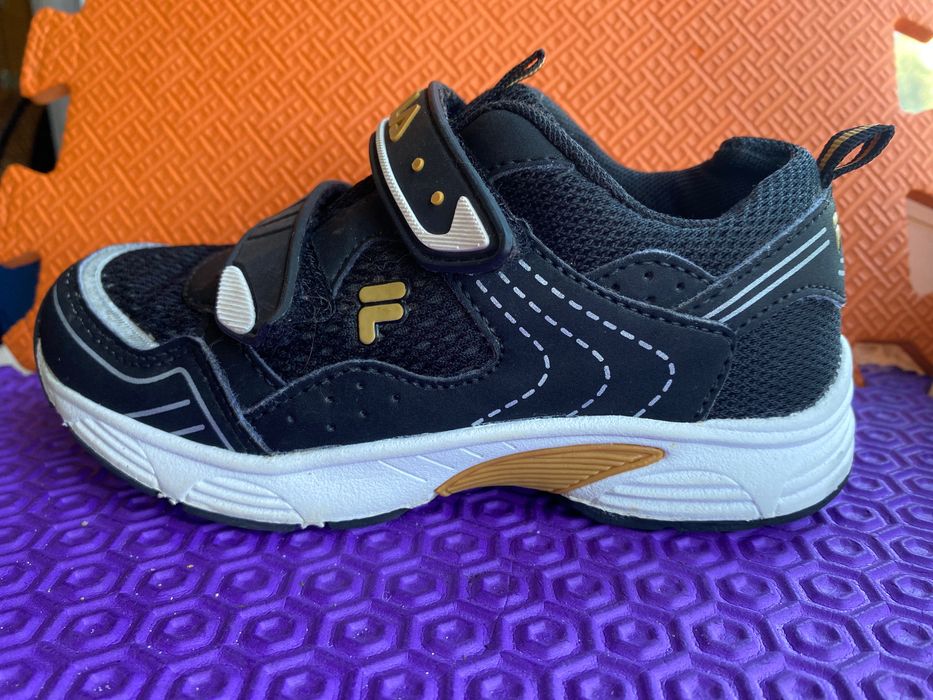 Кросівки Fila 28 розмір