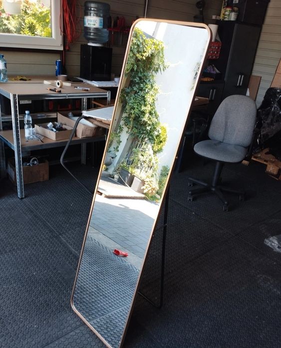 Lustro 148 × 40 cm – 100 zł