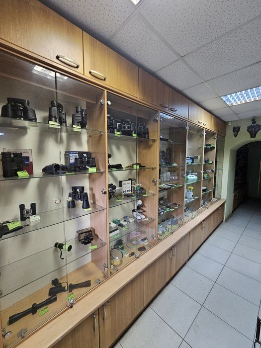 Магазин 82м2 верх проспекта Поля