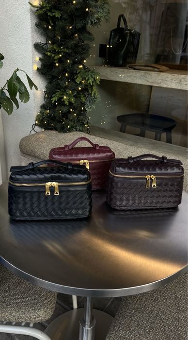 Сумка бокс bottega vanity гранатова та чорна натуральна шкіра