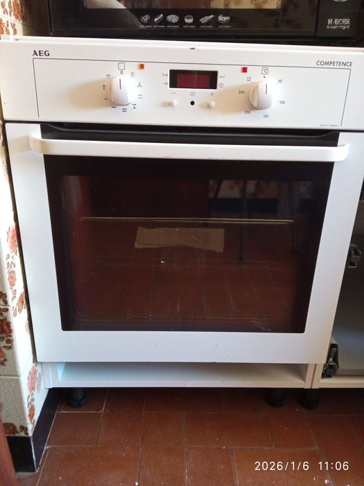 Forno de encastrar AEG