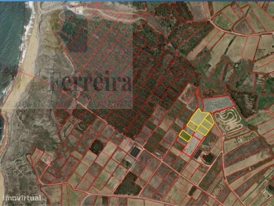 Terrenos rústicos com uma área total de 7.600 m2 situado na Atalaia — Lourinhã E Atalaia, Lisboa