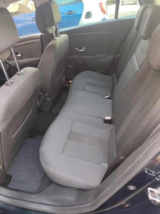 Renault Mégane Sport Tourer 1.5 dCi Dynamique S 110cv (2010) – Excelente Estado