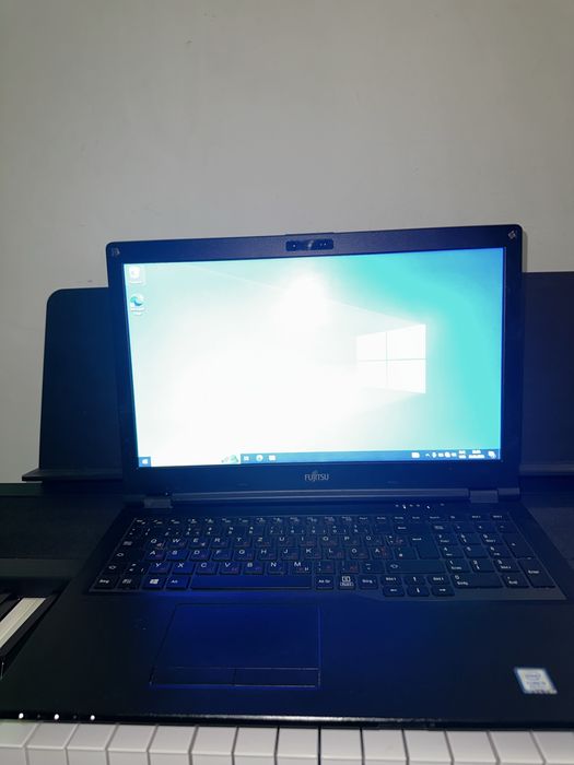 Ноутбук  fujitsu