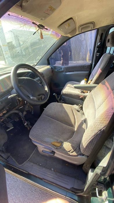 Крайслер вояджер