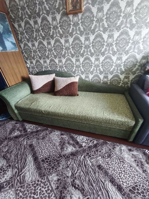 Розкладний диван