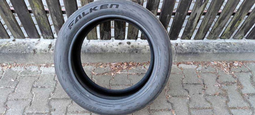 Nowe opony 255/45R19 4szt