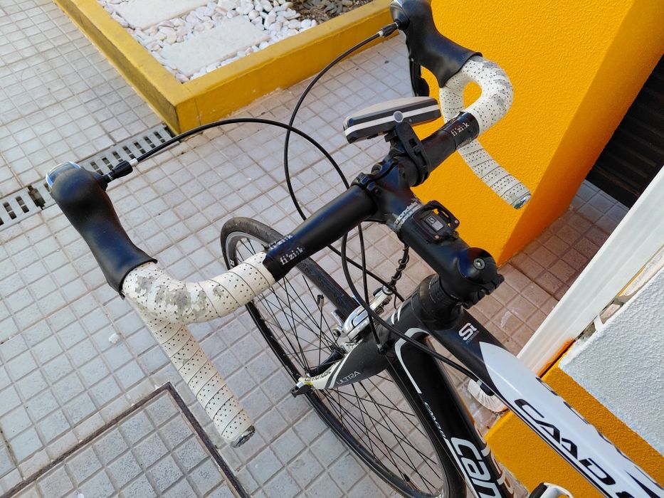 Bicicleta Cannondale caad 8